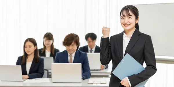 新入社員向けの「新人研修動画」